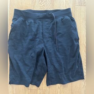 Lululemon pace breaker short with liner. Medium.